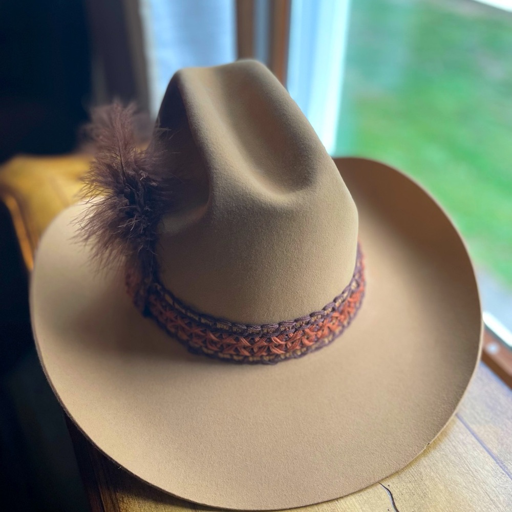 VINTAGE 70’s DOBBS WEST HAT 7 1/2. Original box